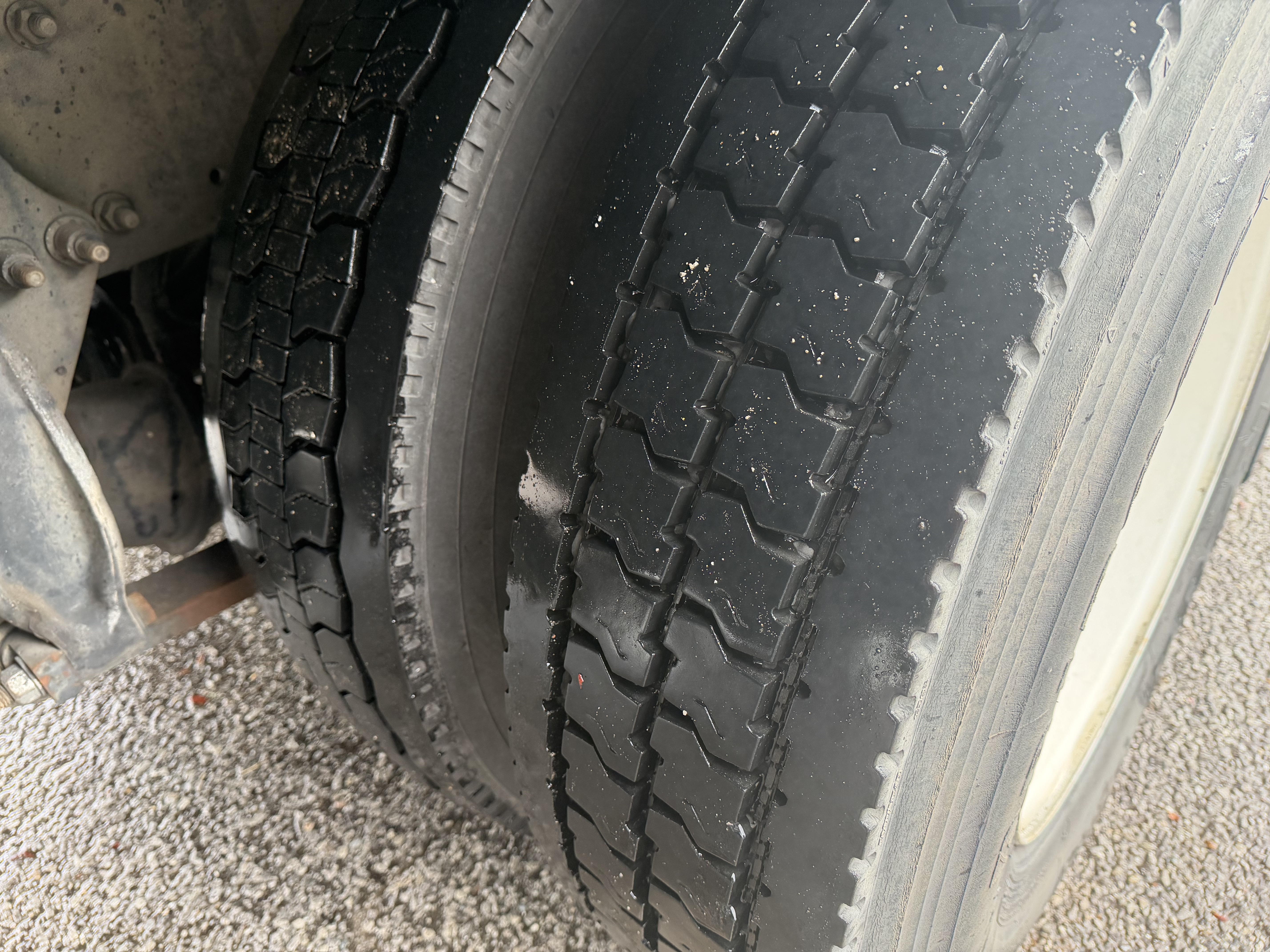 Used 2017 Freightliner M2 106