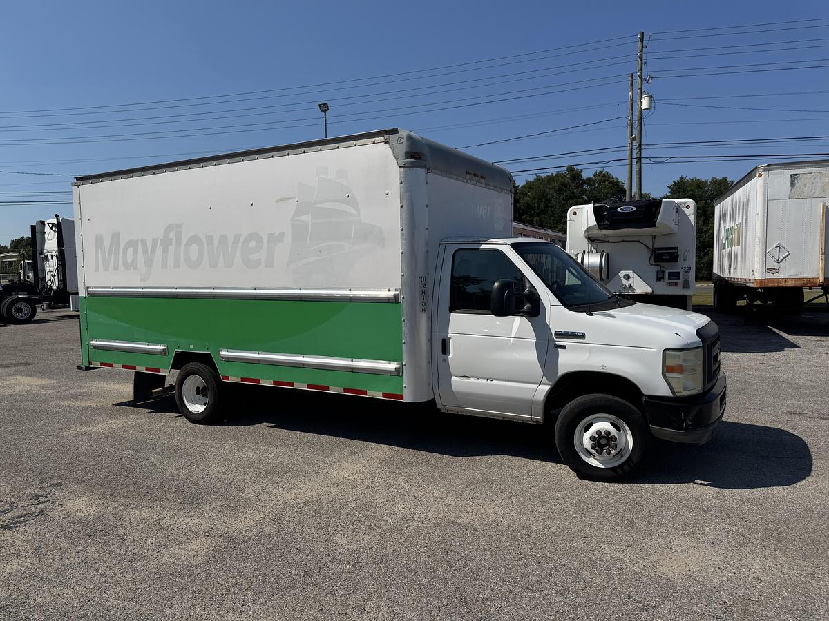Used 2011 FORD E-350