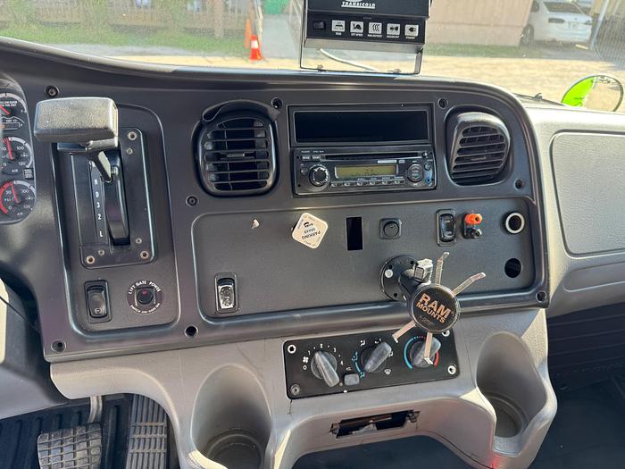 Used 2011 Freightliner® M2 106