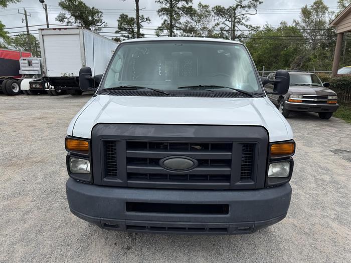 Used FORD ECONOLINE 150