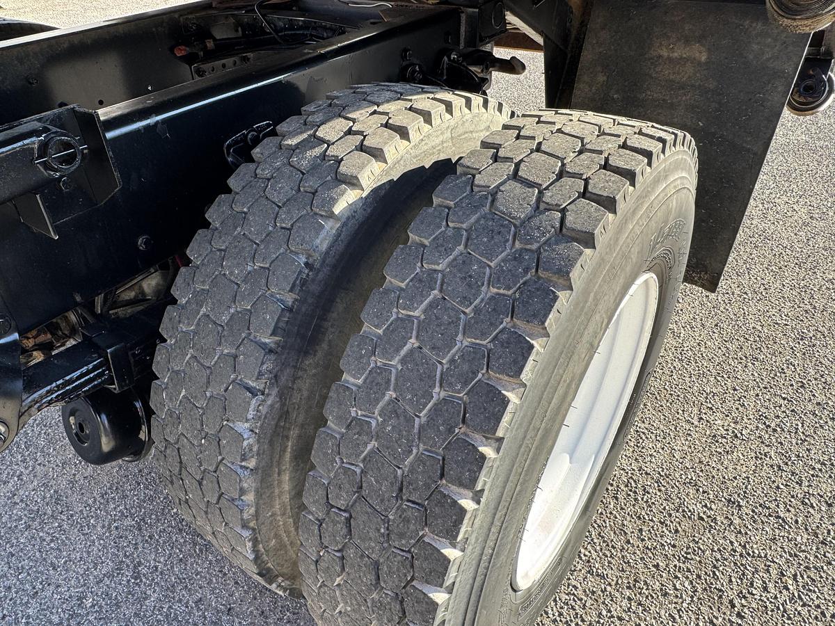 Used 2008 Freightliner® M2 106