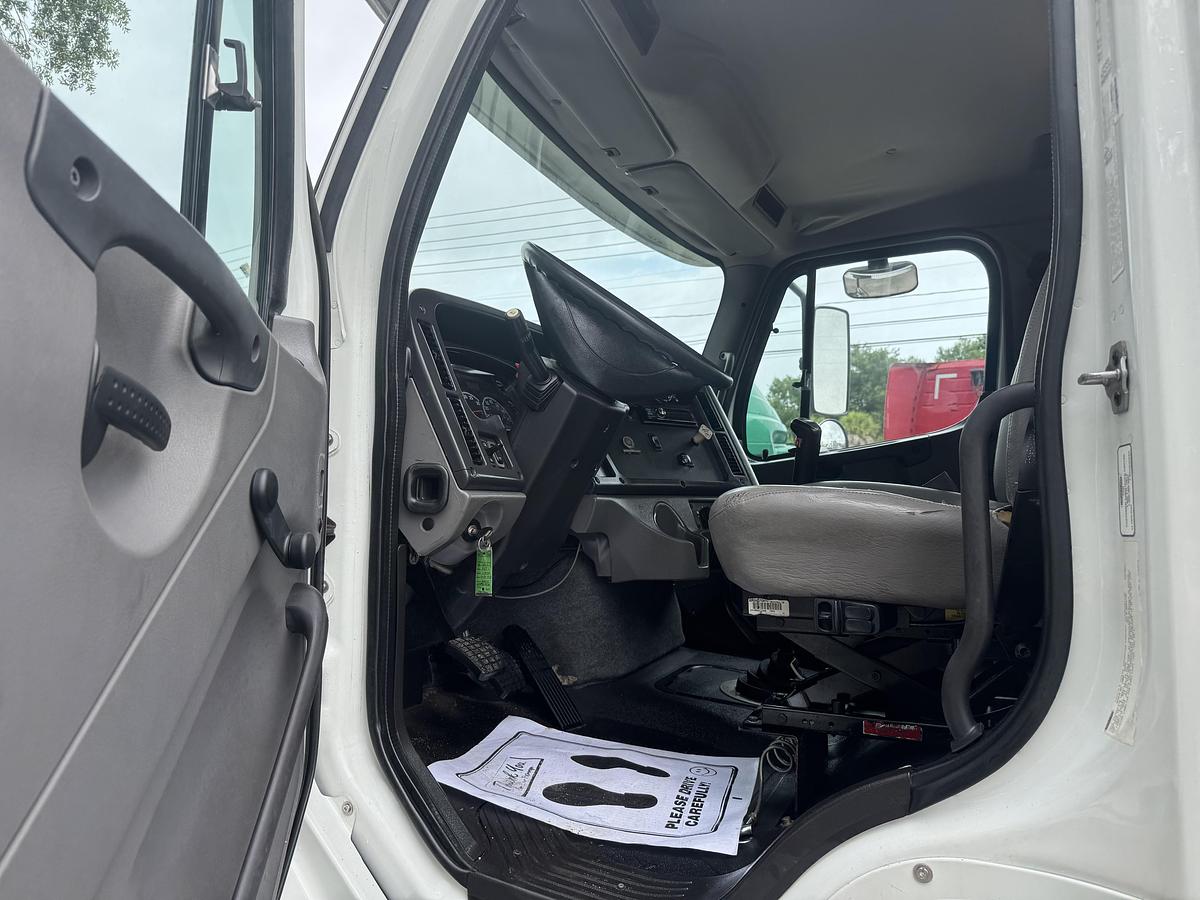 Used 2013 Freightliner 114SD