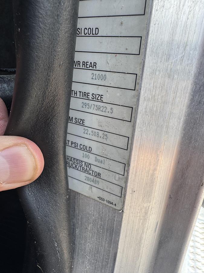 Used 2015 Peterbilt 337