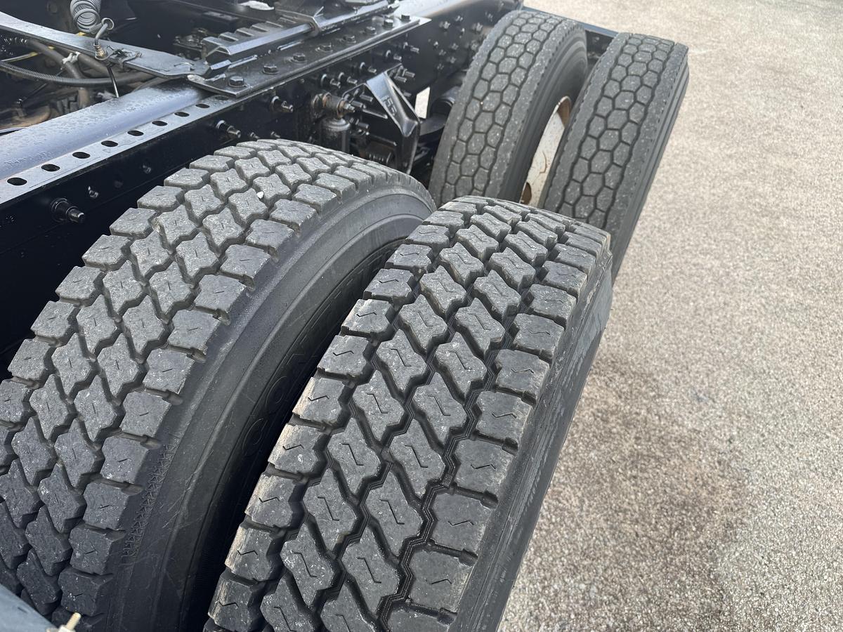 Used 2005 International® 7600