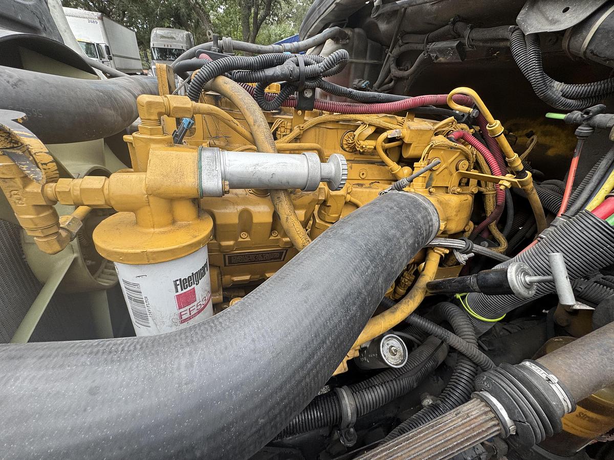 Used 2006 Freightliner® M2 106