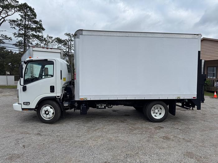 Used 2014 ISUZU NRR