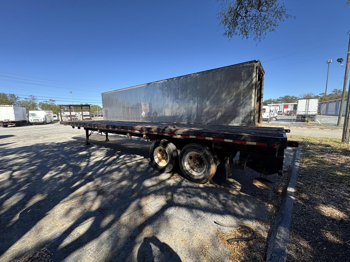 Used 1985 AZTEC 45FT FLATBED TRAILER
