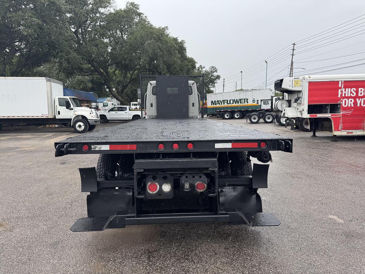 Used 2014 Freightliner® 114SD