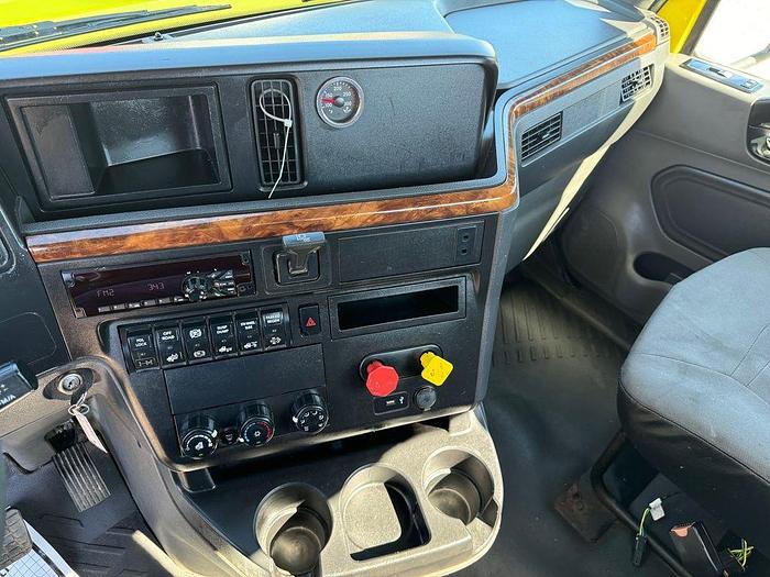 Used 2020 International® RH™ Series