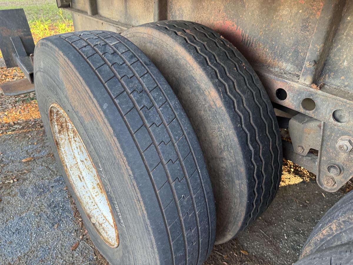 Used 1985 AZTEC FLATBED TRAILER