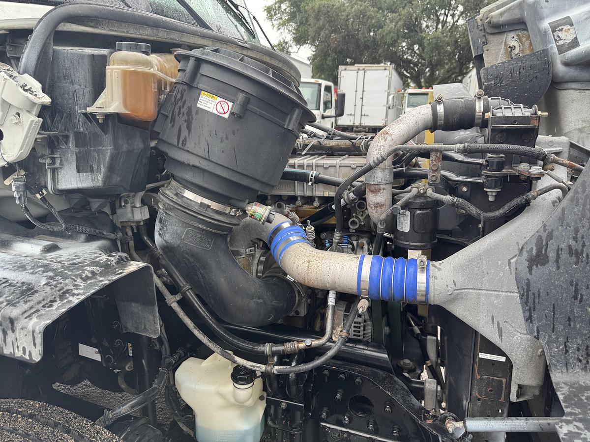 Used 2014 Freightliner® 114SD