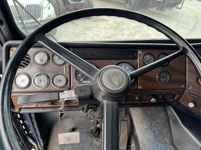 Used 1988 Freightliner® FLB