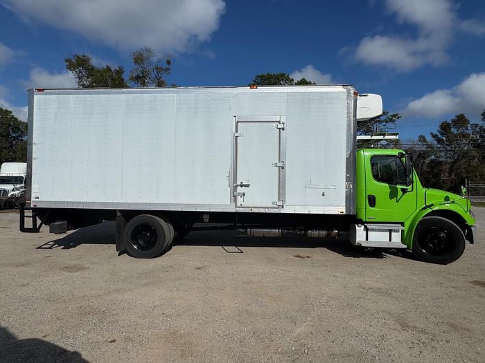 Used 2011 Freightliner® M2 106