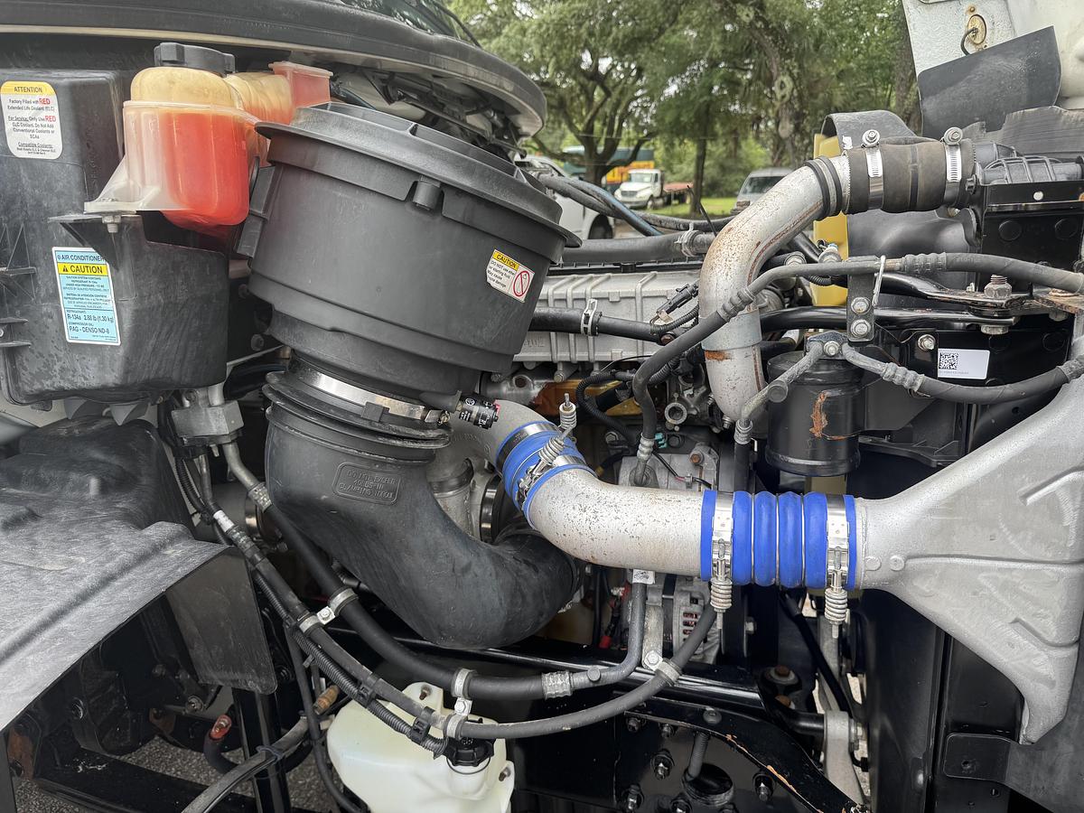 Used 2013 Freightliner 114SD