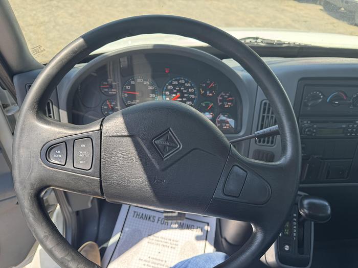 Used 2007 INTERNATIONAL 4300