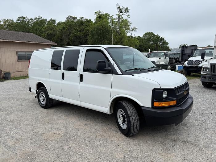 Used 2014 CHEVROLET EXPRESS 2500