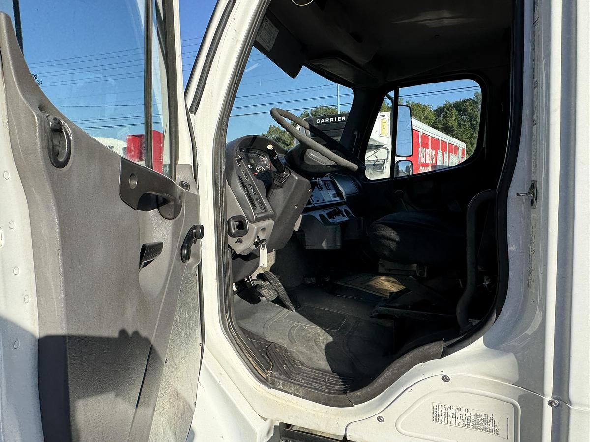 Used 2008 Freightliner® M2 106