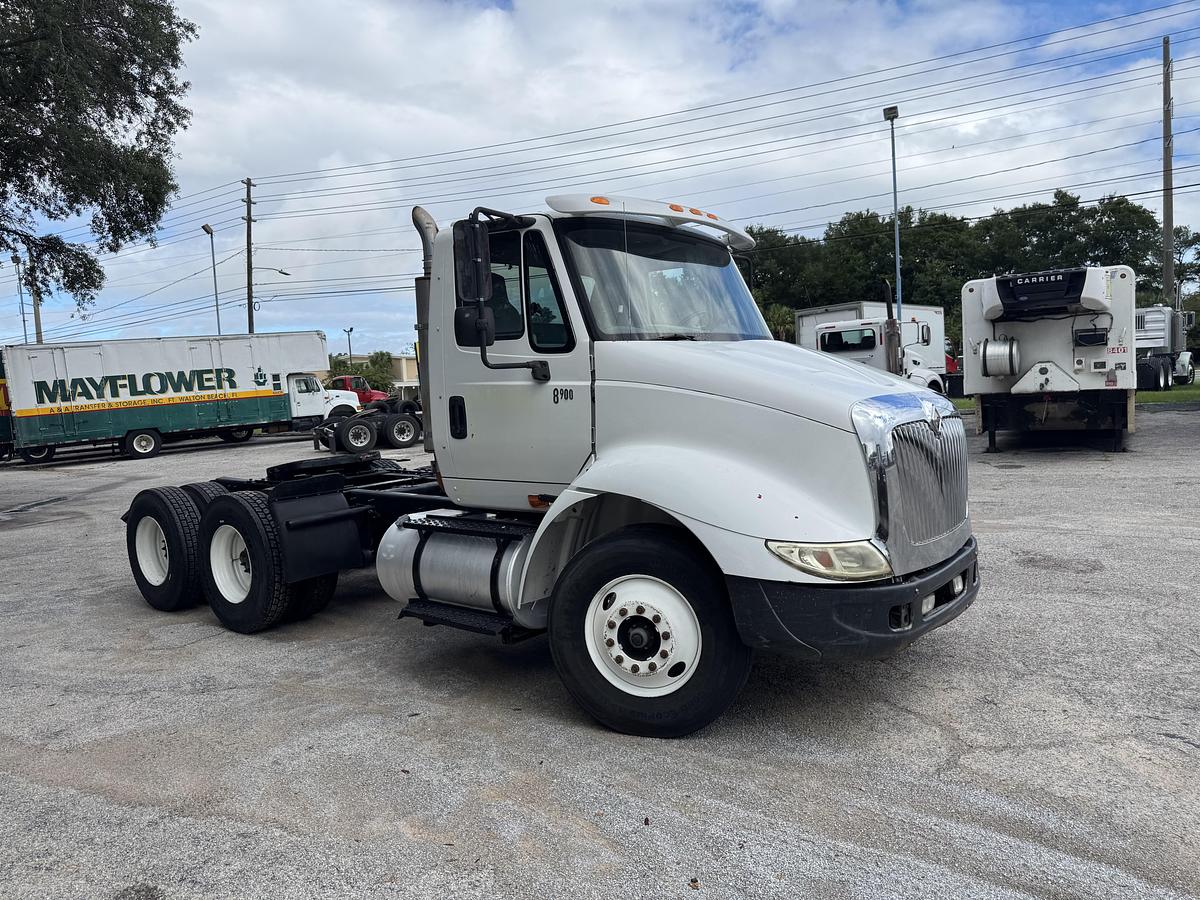 Used 2003 International® 8900