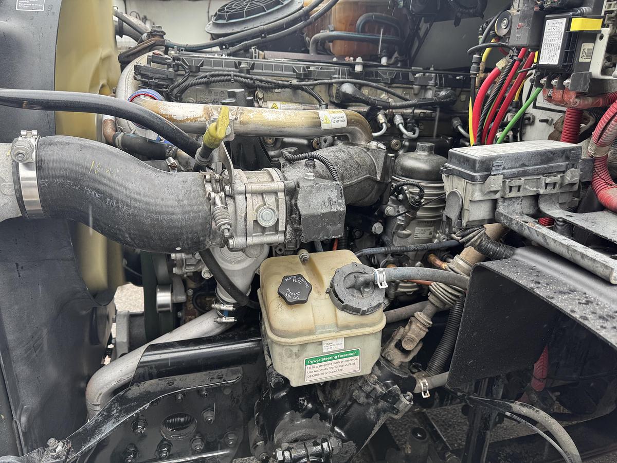 Used 2014 Freightliner® 114SD