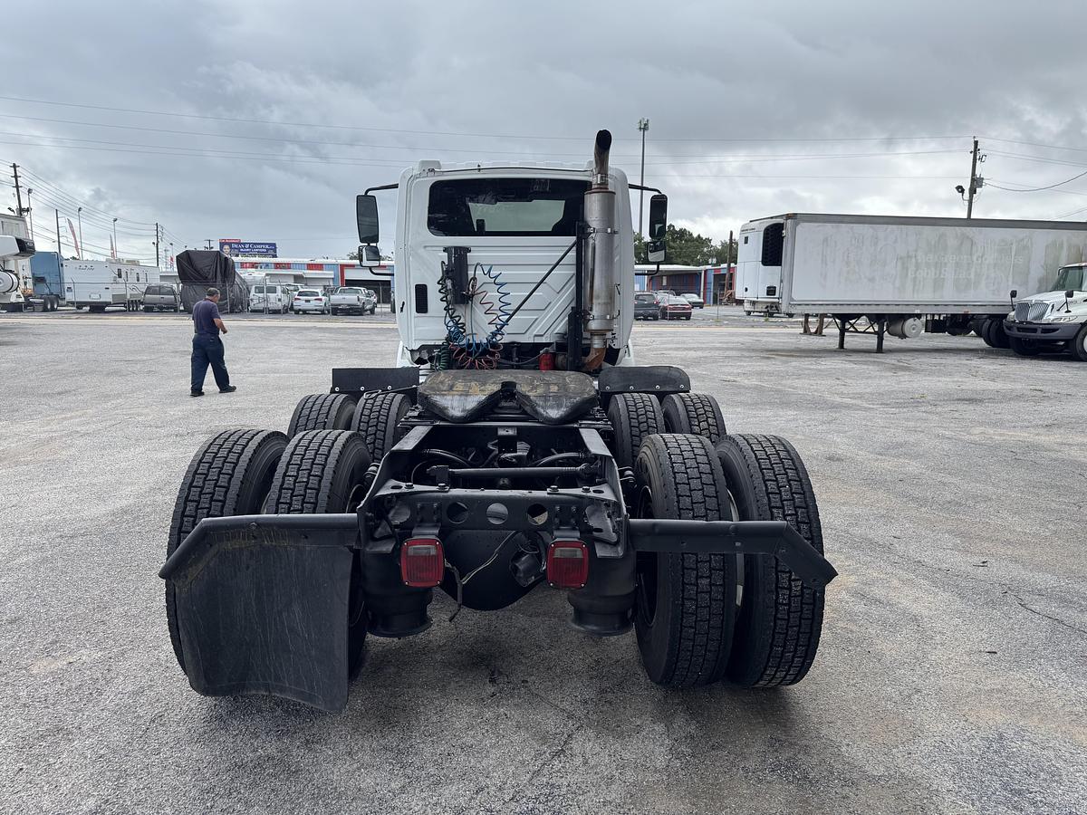 Used 2003 International® 8900