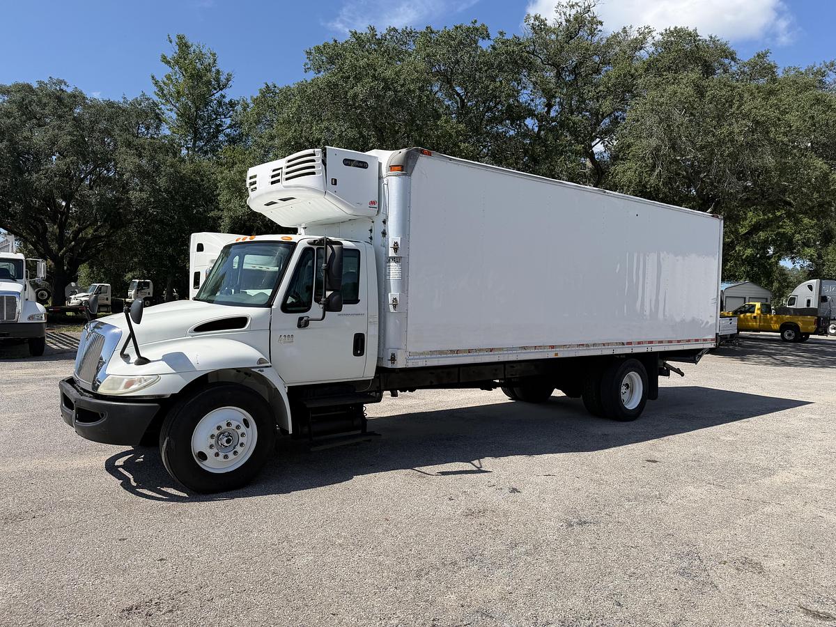 Used 2007 INTERNATIONAL 4300
