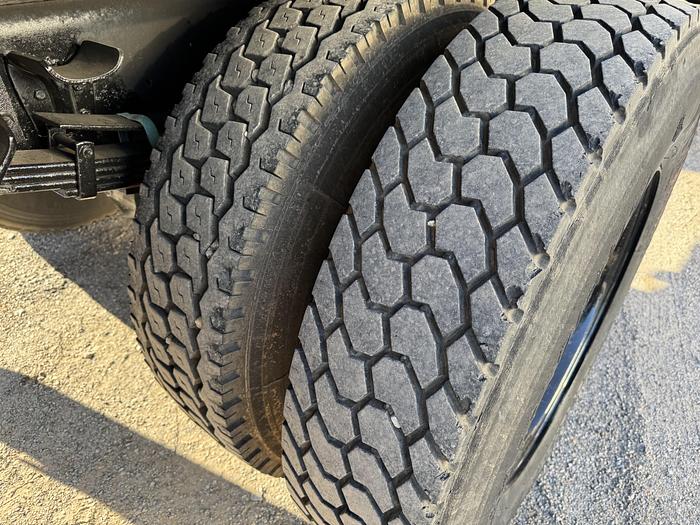 Used 1996 INTERNATIONAL 4700