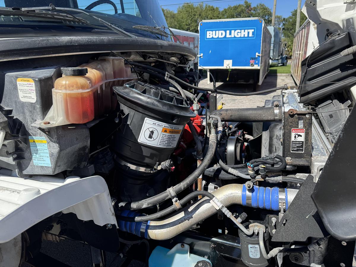 Used 2016 Freightliner® M2 106