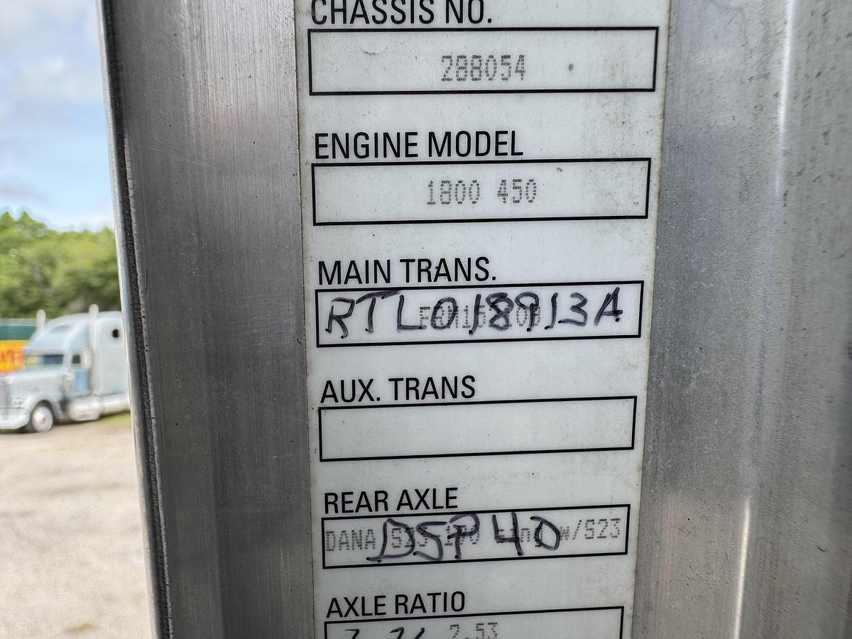 Used 2013 KENWORTH T660
