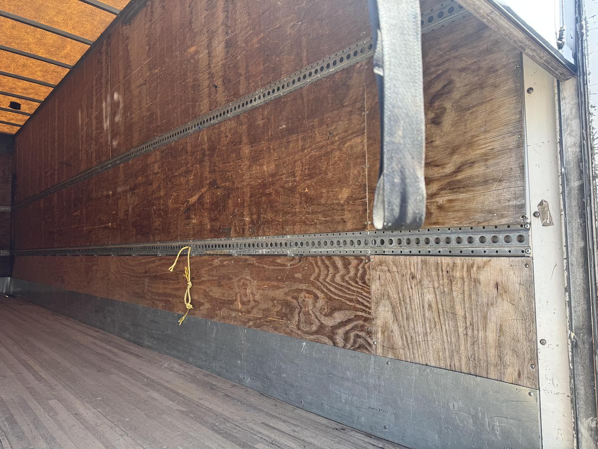 Used 2005 CHEVROLET C6500