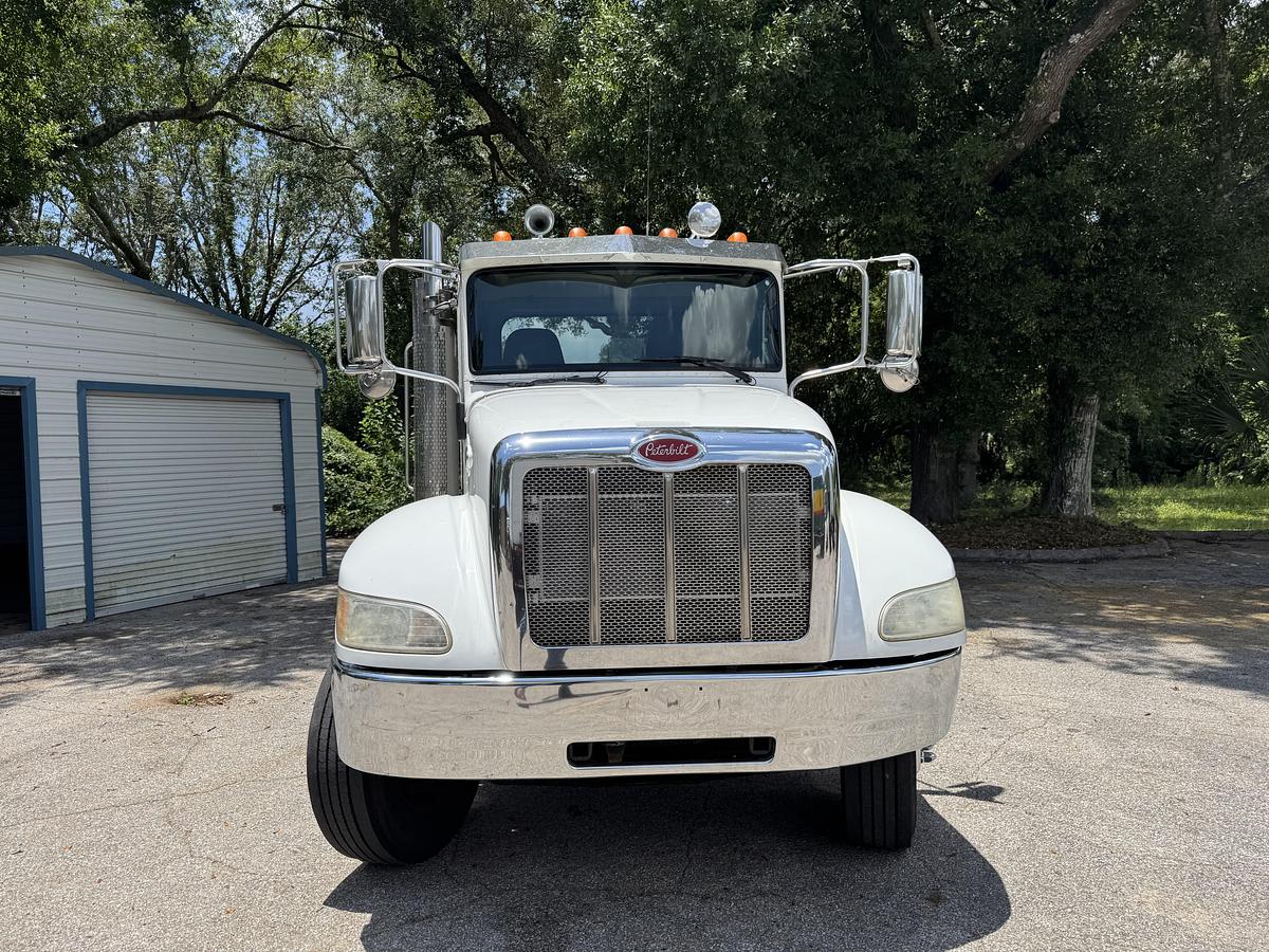 Used 2015 Peterbilt 337