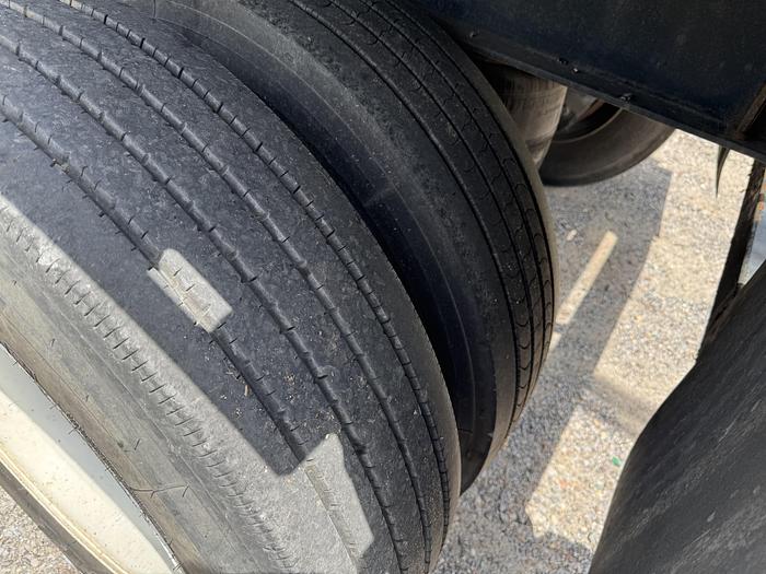 Used 2020 FONTAINE FLATBED