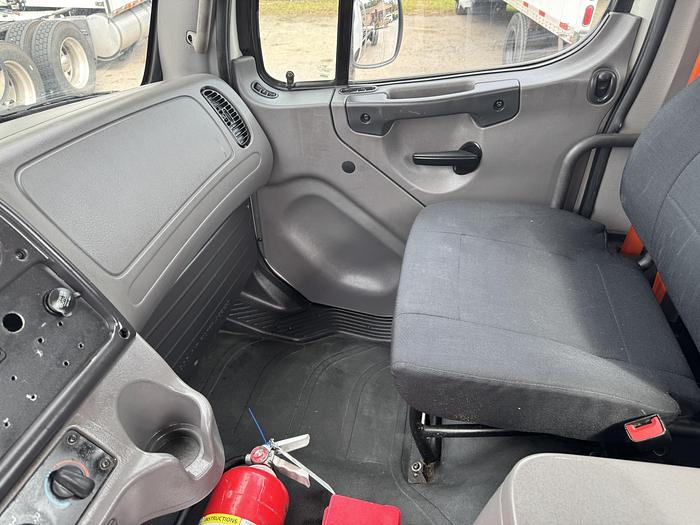 Used 2016 Freightliner® M2 106