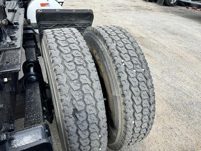 Used 1994 VOLVO WG42T