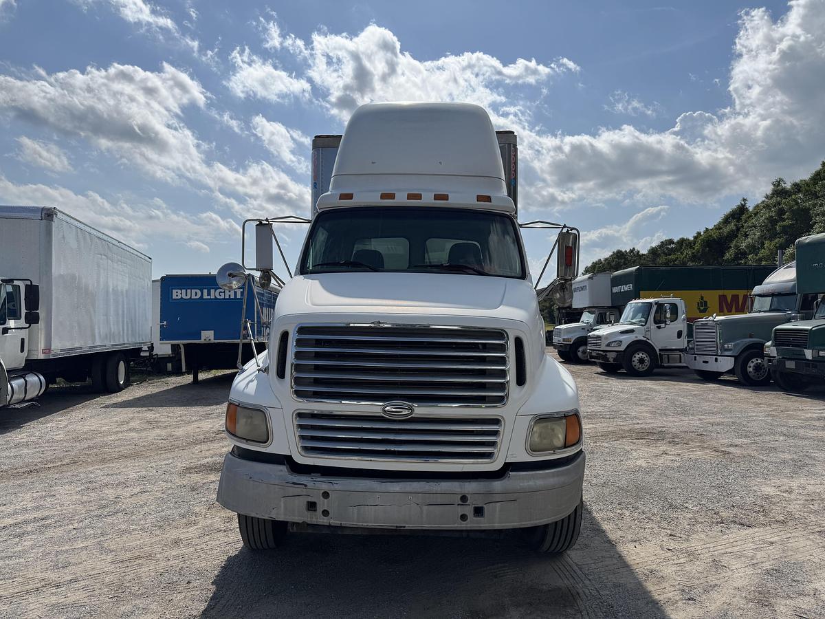Used 2000 STERLING SINGLE AXLE DAYCAB