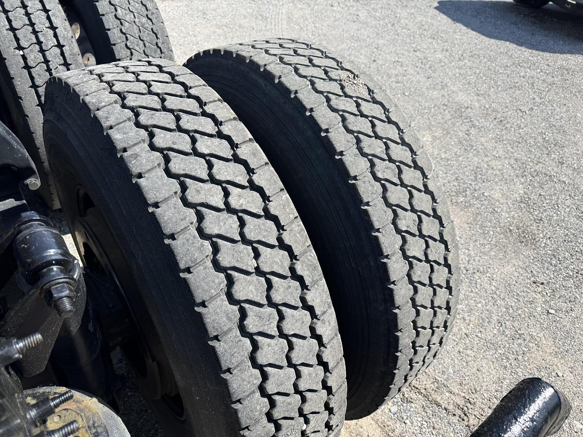 Used 2019 Freightliner® CASCADIA