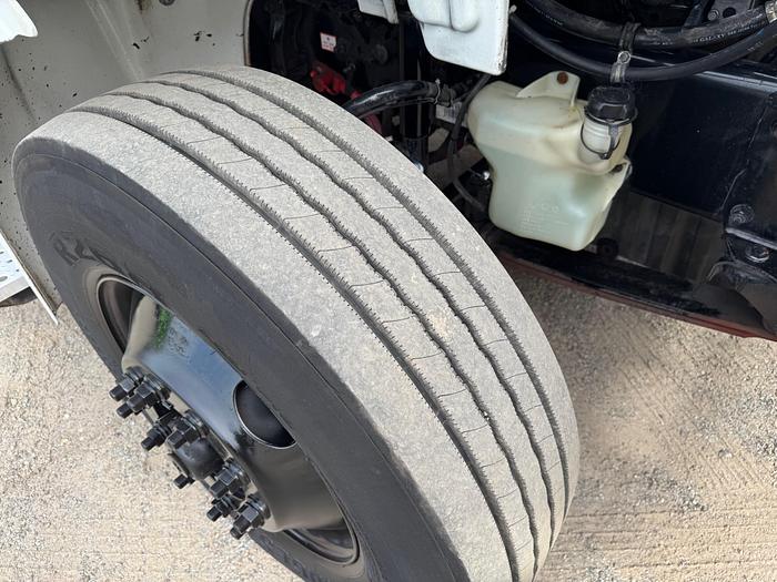 Used 2016 Freightliner® M2 112