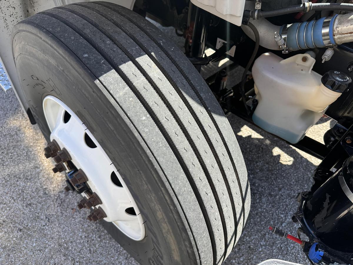 Used 2019 Freightliner® M2 106