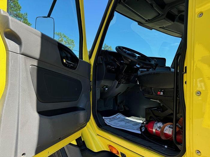 Used 2020 International® RH™ Series