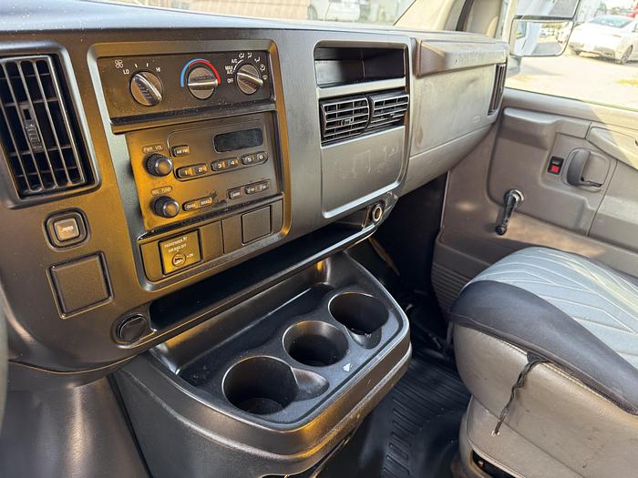 Used 2004 GMC SAVANA 3500