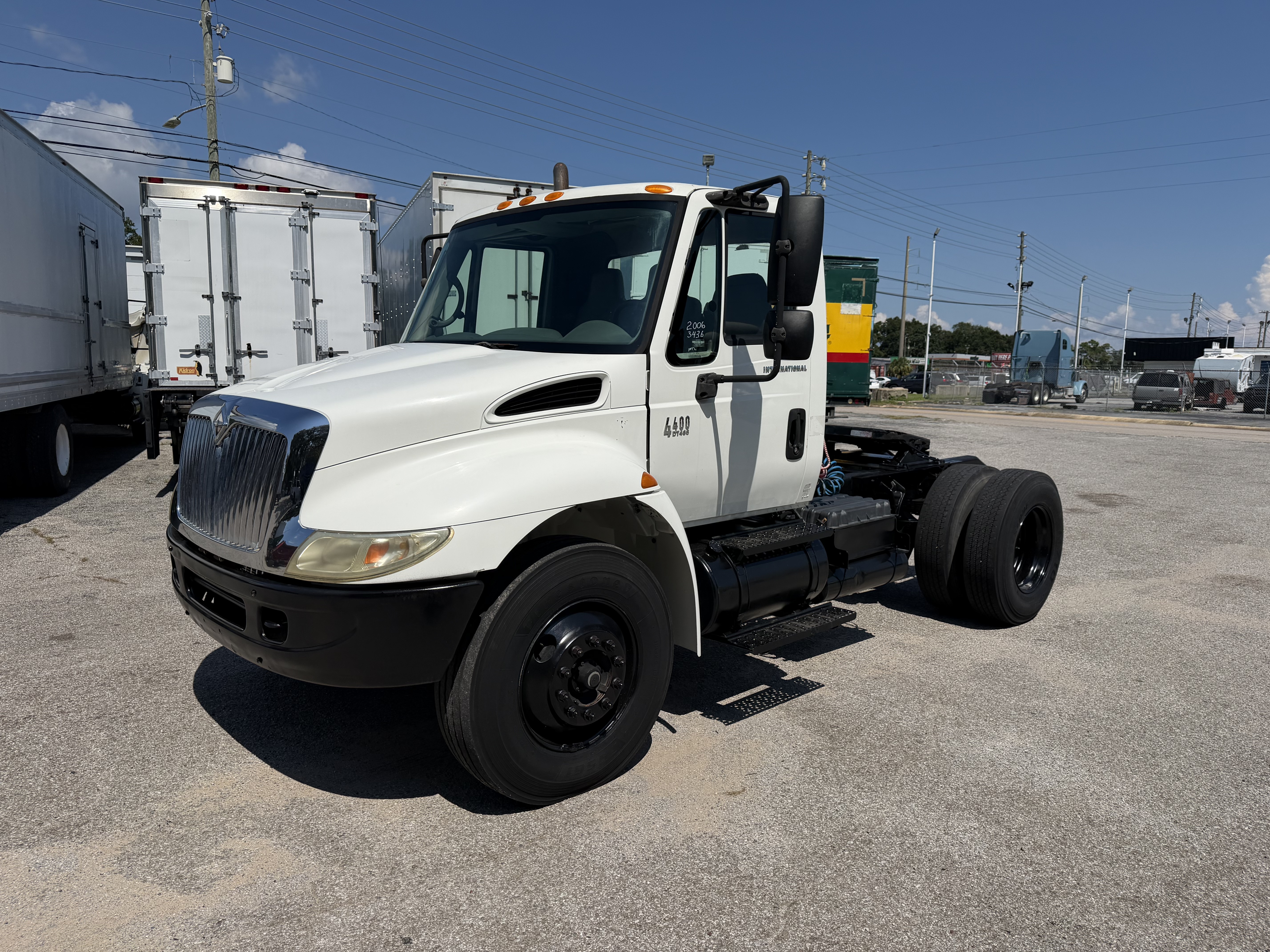 Used 2007 INTERNATIONAL 4400
