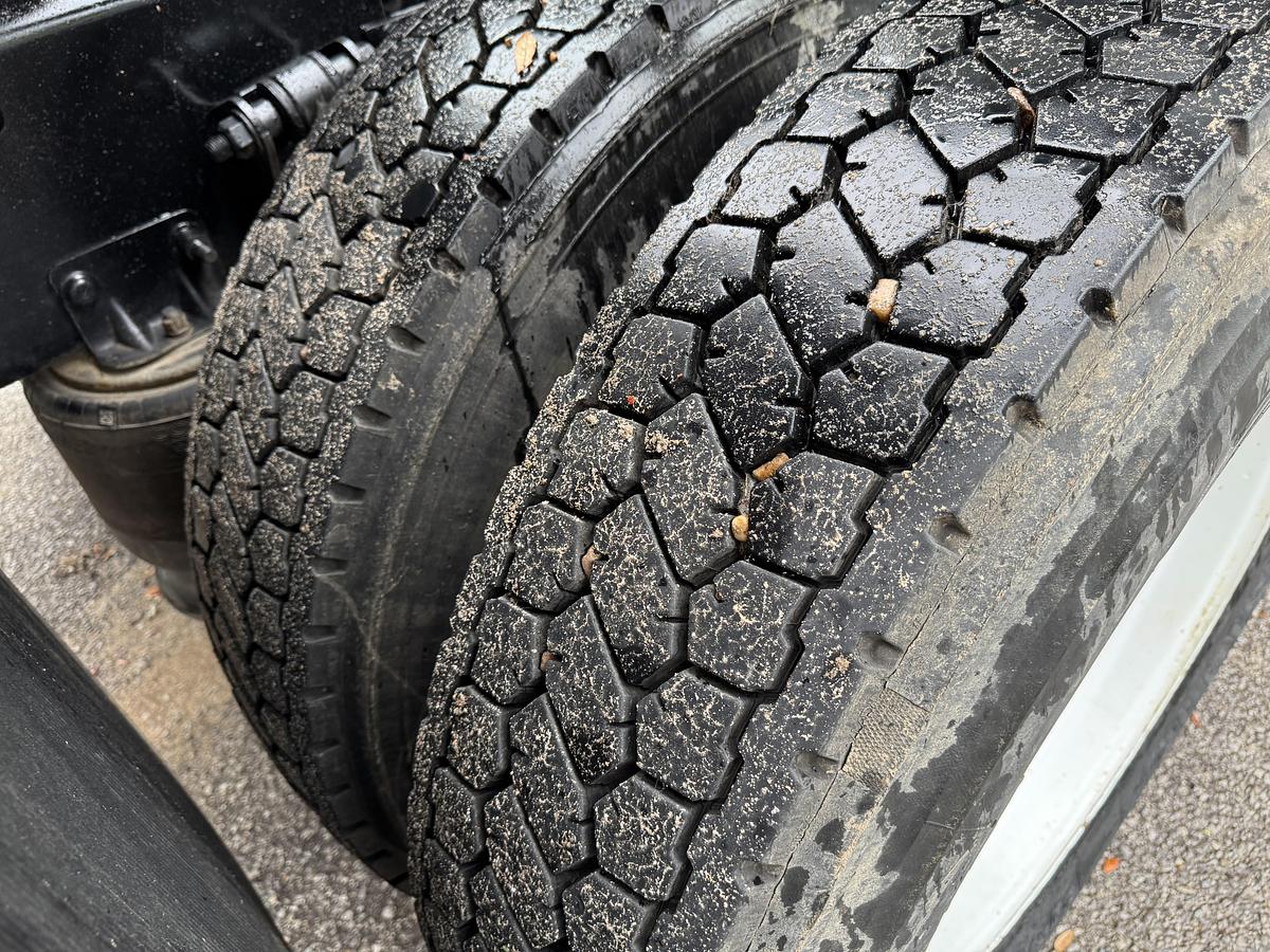 Used 2015 Freightliner® M2 106