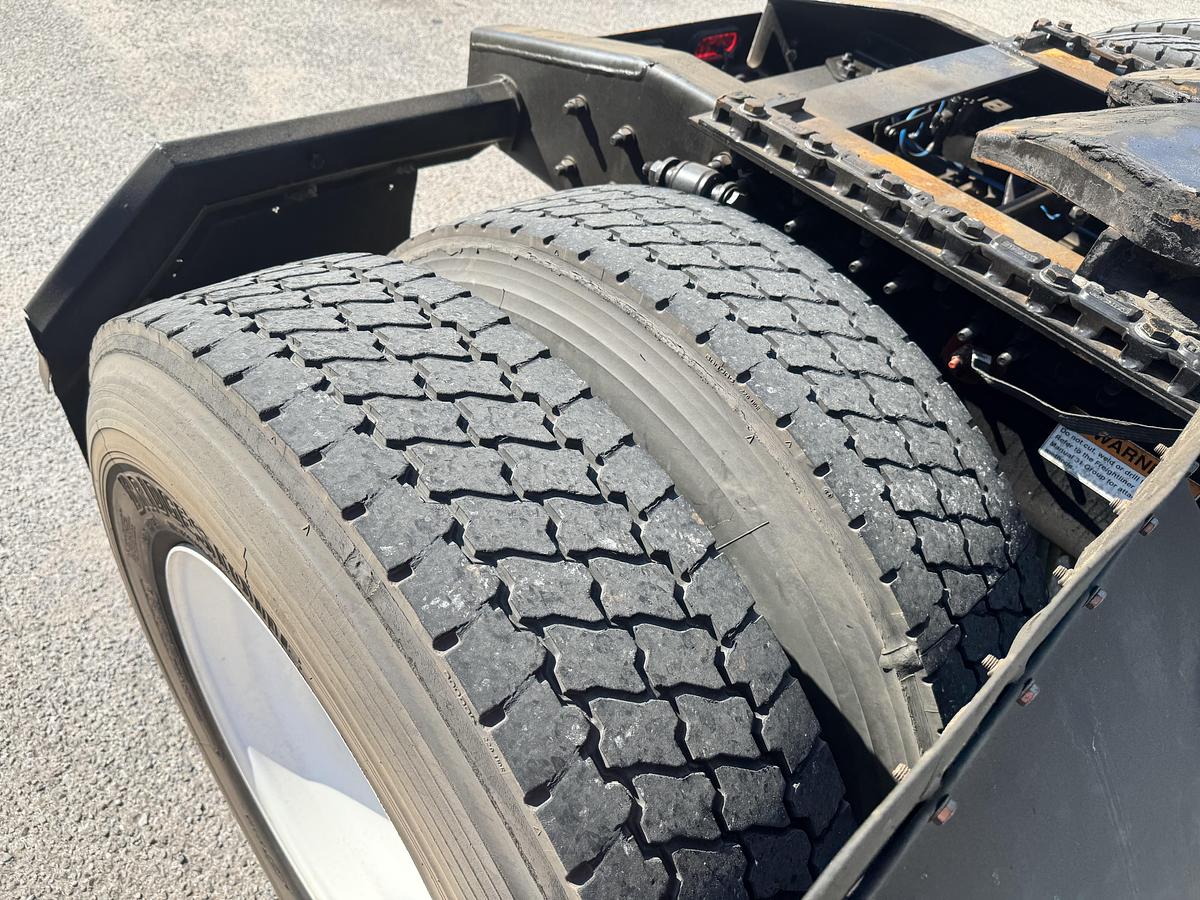 Used 2018 Freightliner® CASCADIA 126