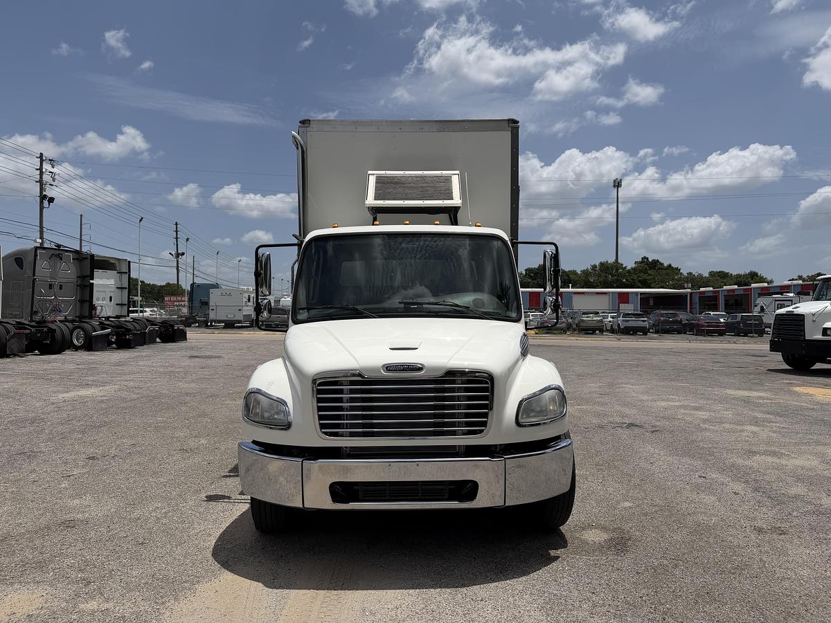 Used 2019 Freightliner M2 106