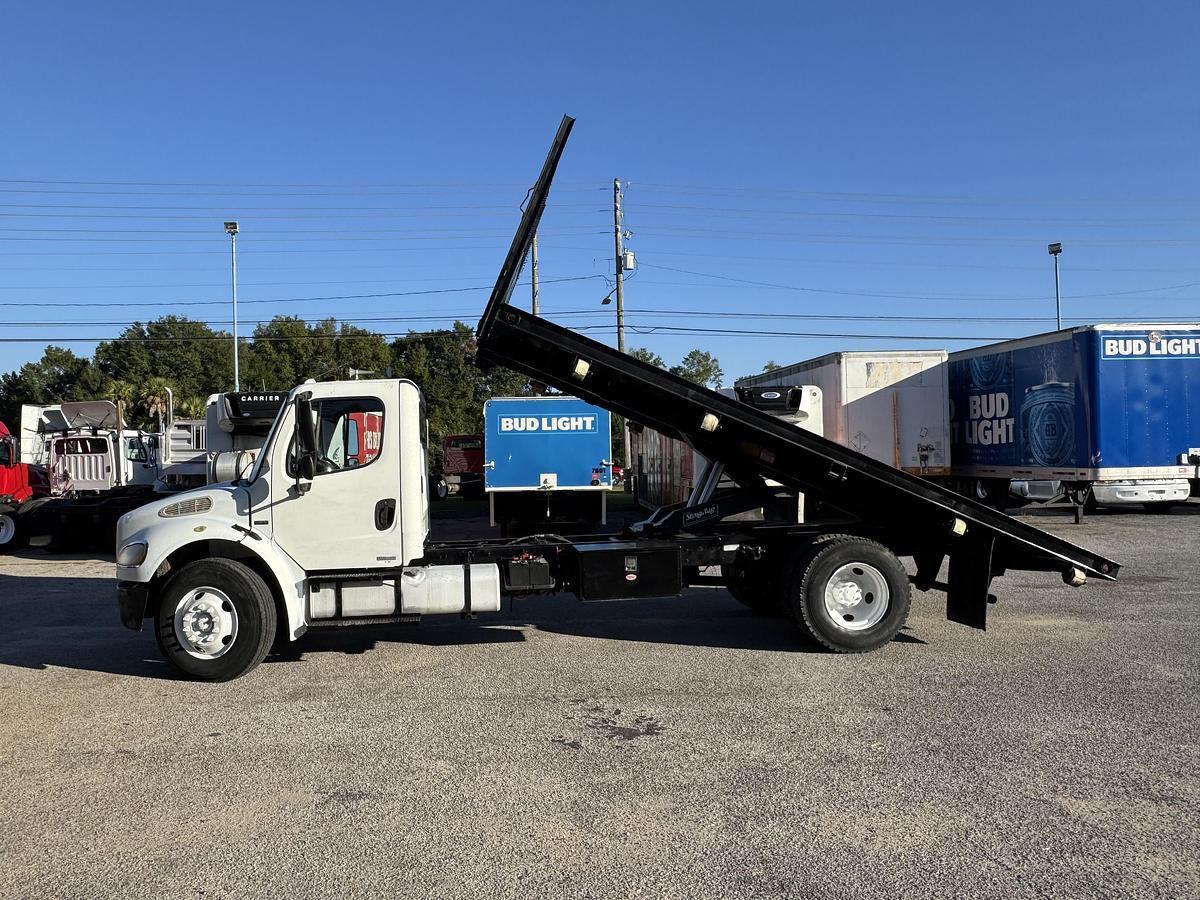 Used 2008 Freightliner® M2 106