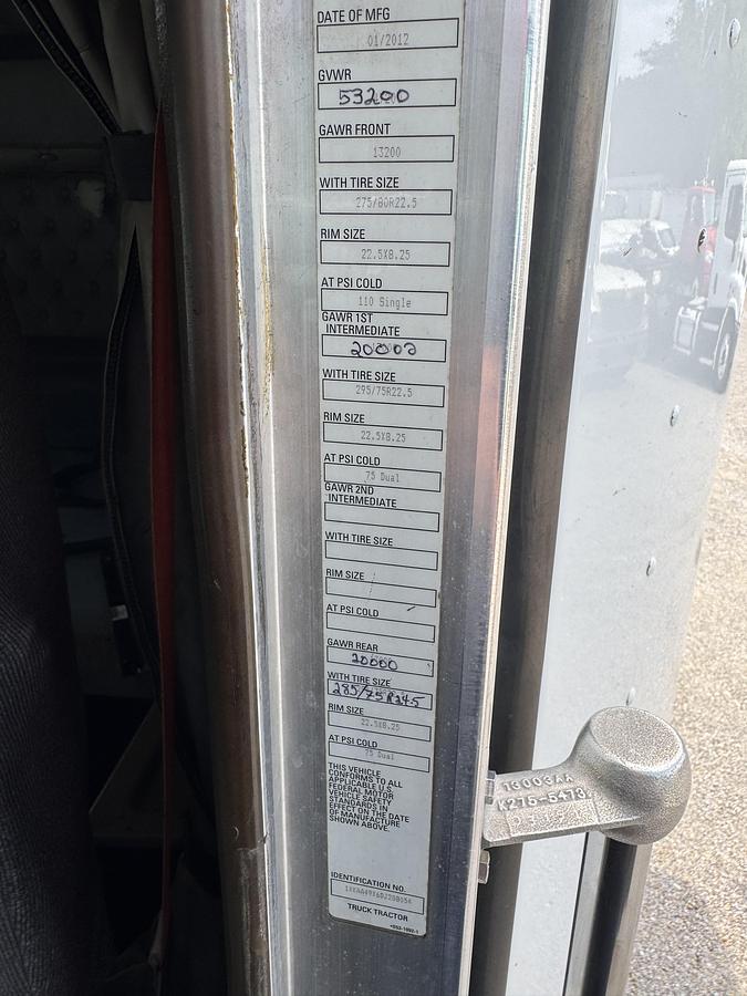 Used 2013 KENWORTH T660