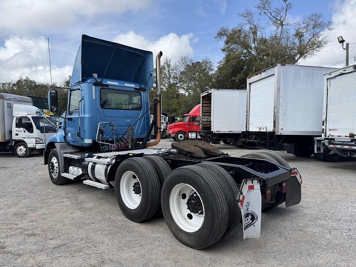 Used 2014 MACK CXU613