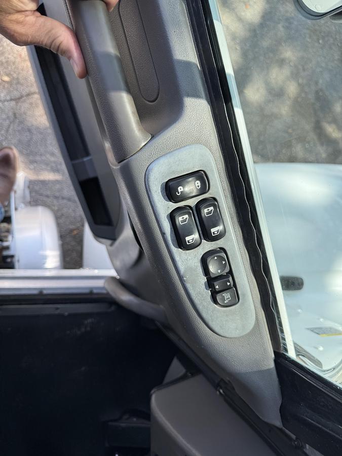 Used 2015 Peterbilt 337