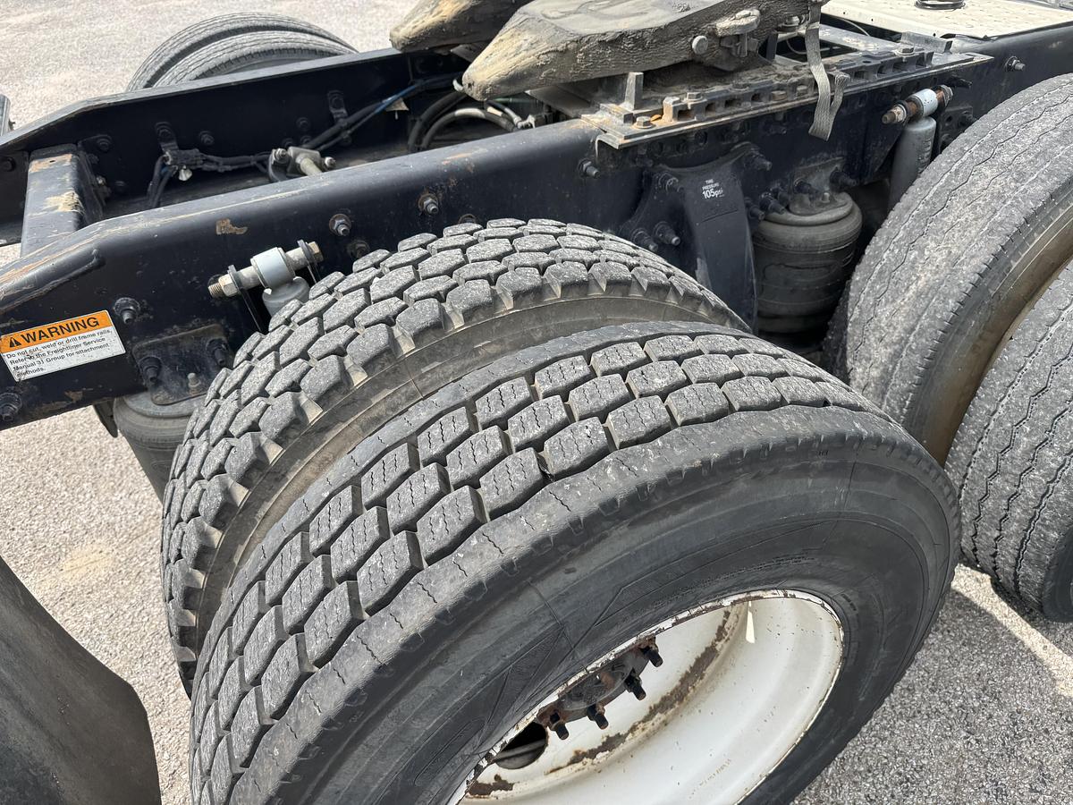 Used 2016 Freightliner® CASCADIA