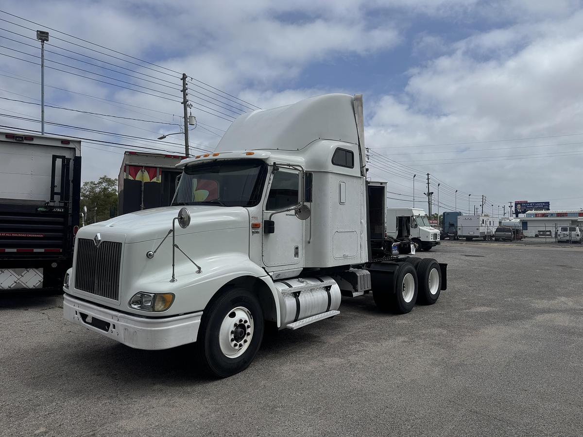 Used 2002 International® 9200i