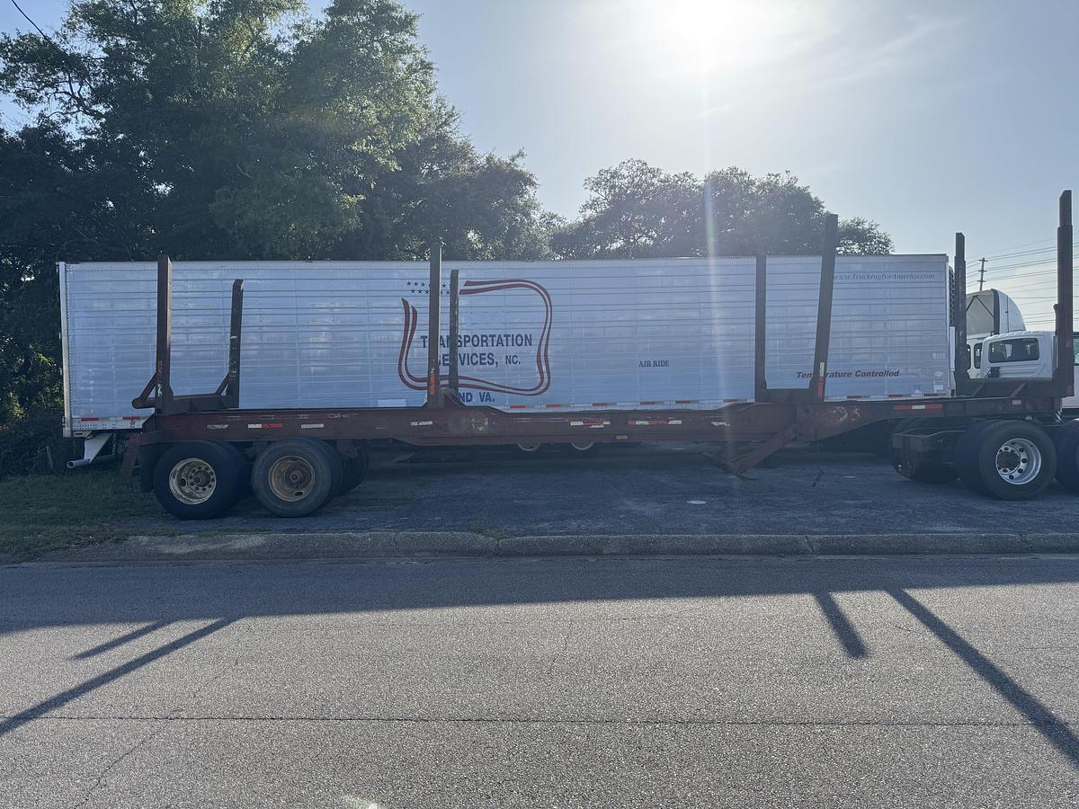 Used 1993 SHOPBUILT LOG TRAILER